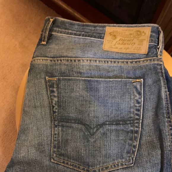36 by 32 jeans